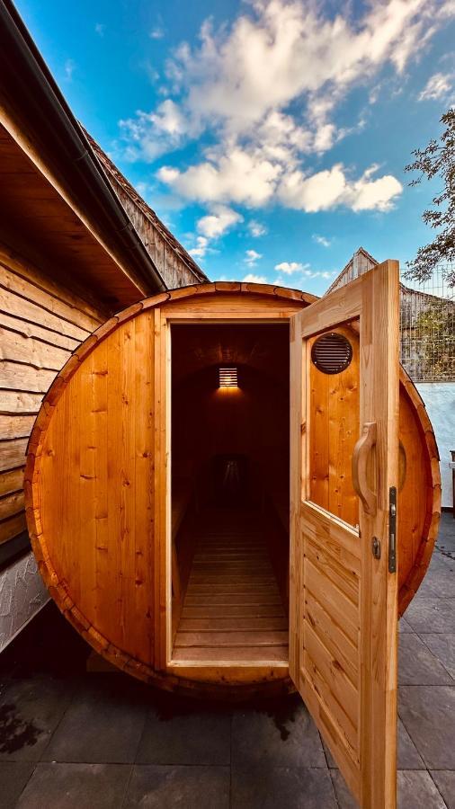 Fantanele  The Hut Retreatヴィラ エクステリア 写真